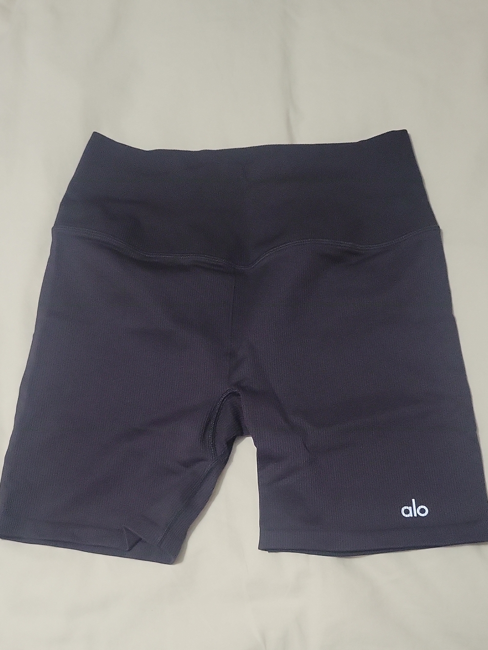 ALO Yoga High-Rise Ribbed Bike Shorts - Black
